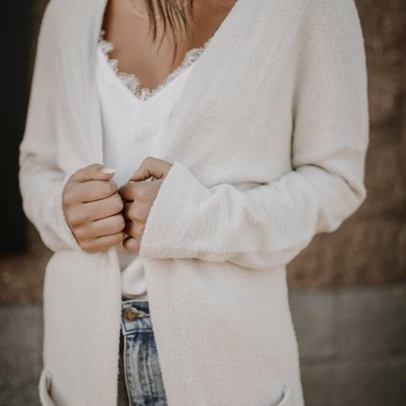 Remi Feather Knit Cardigan Ivory 